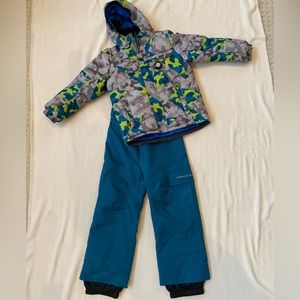 Obermeyer, snow and ski jacket and pant set